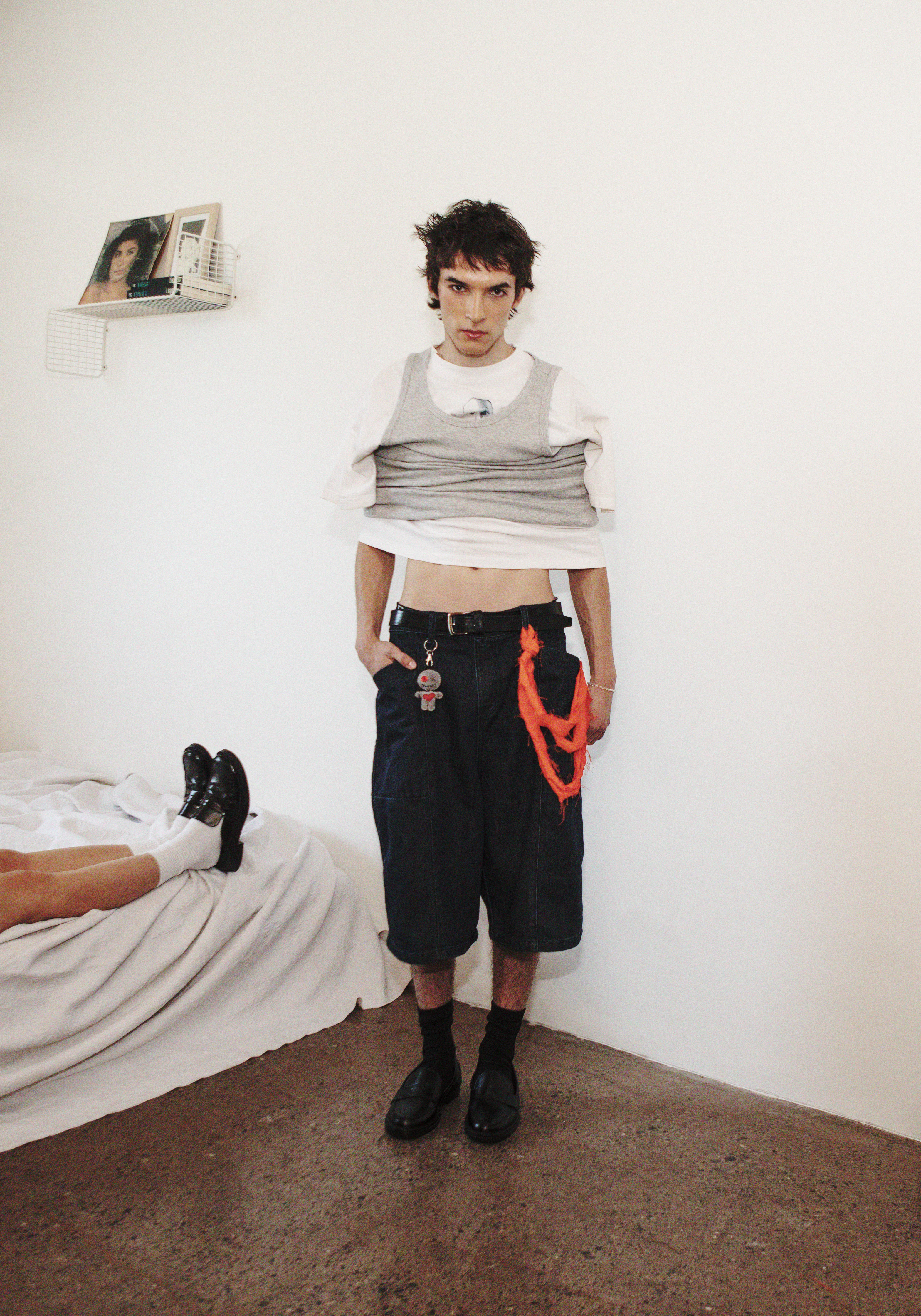 Referencia de narrativa visual en una serie de moda